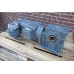 LENZE MGFQU 100-22 servomotor. Used.